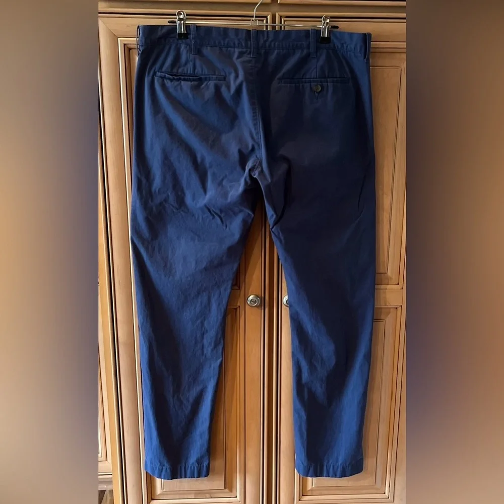 J Crew Men’s Driggs Chino Pants